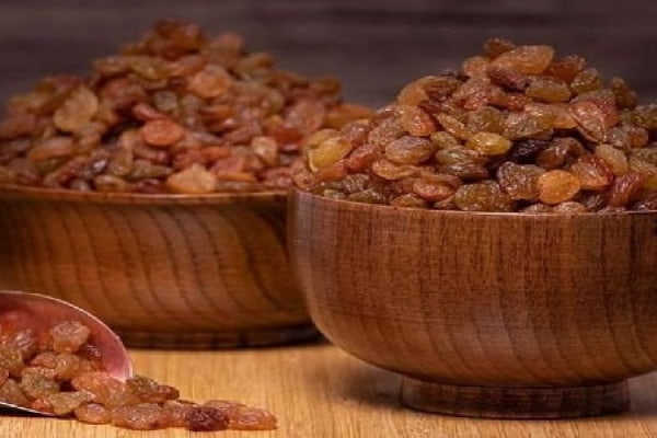 خرید انواع کشمش تیزابی